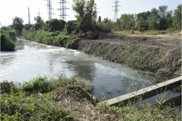 Două întreprinderi din capitală au fost deconectate de la rețeaua de canalizare pentru deversarea apelor industriale